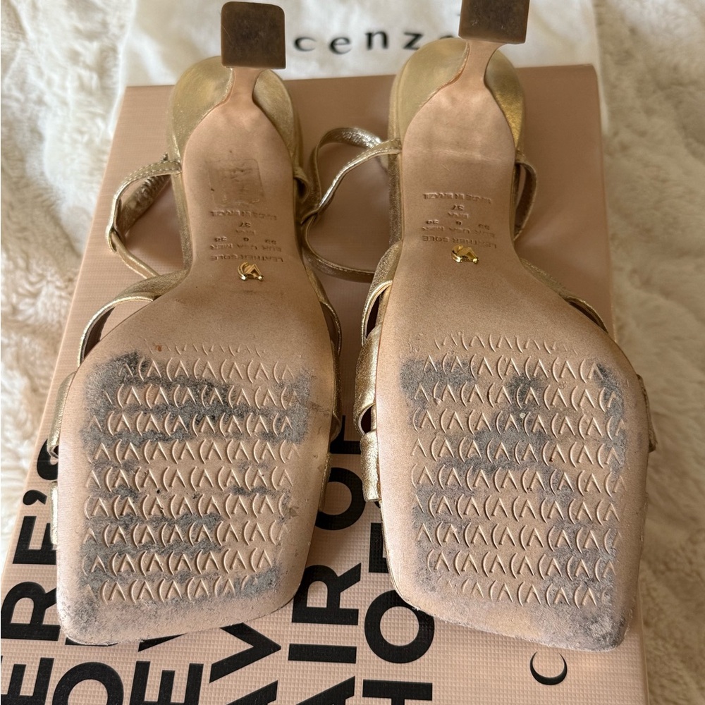 Vicenza Square-Toe Heels - Picture 10 of 16